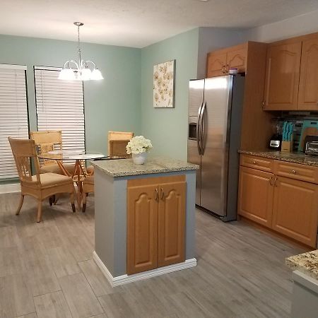 2Br/1Ba Vacation Rental - Sienna Park Sarasota Eksteriør billede