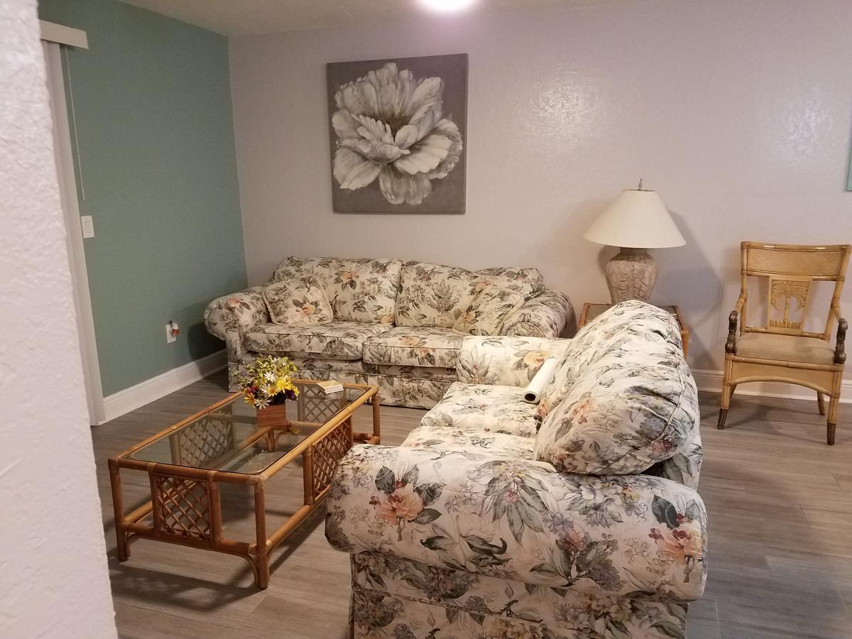 2Br/1Ba Vacation Rental - Sienna Park Sarasota Eksteriør billede